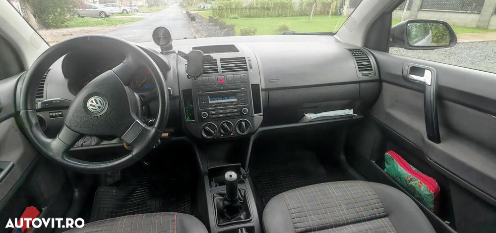 Volkswagen Polo 1.4 TDI Comfortline - 3