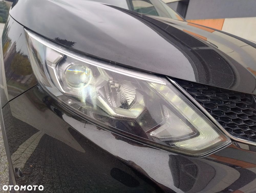 Nissan Qashqai 1.2 DIG-T 360 - 25