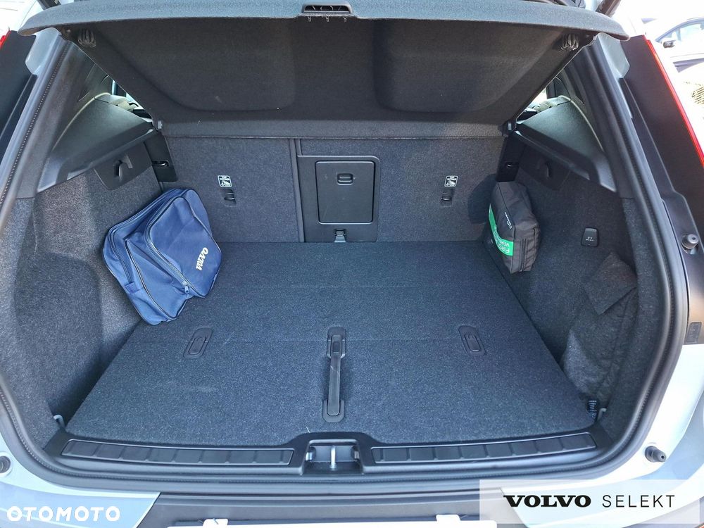 Volvo XC 40 - 26
