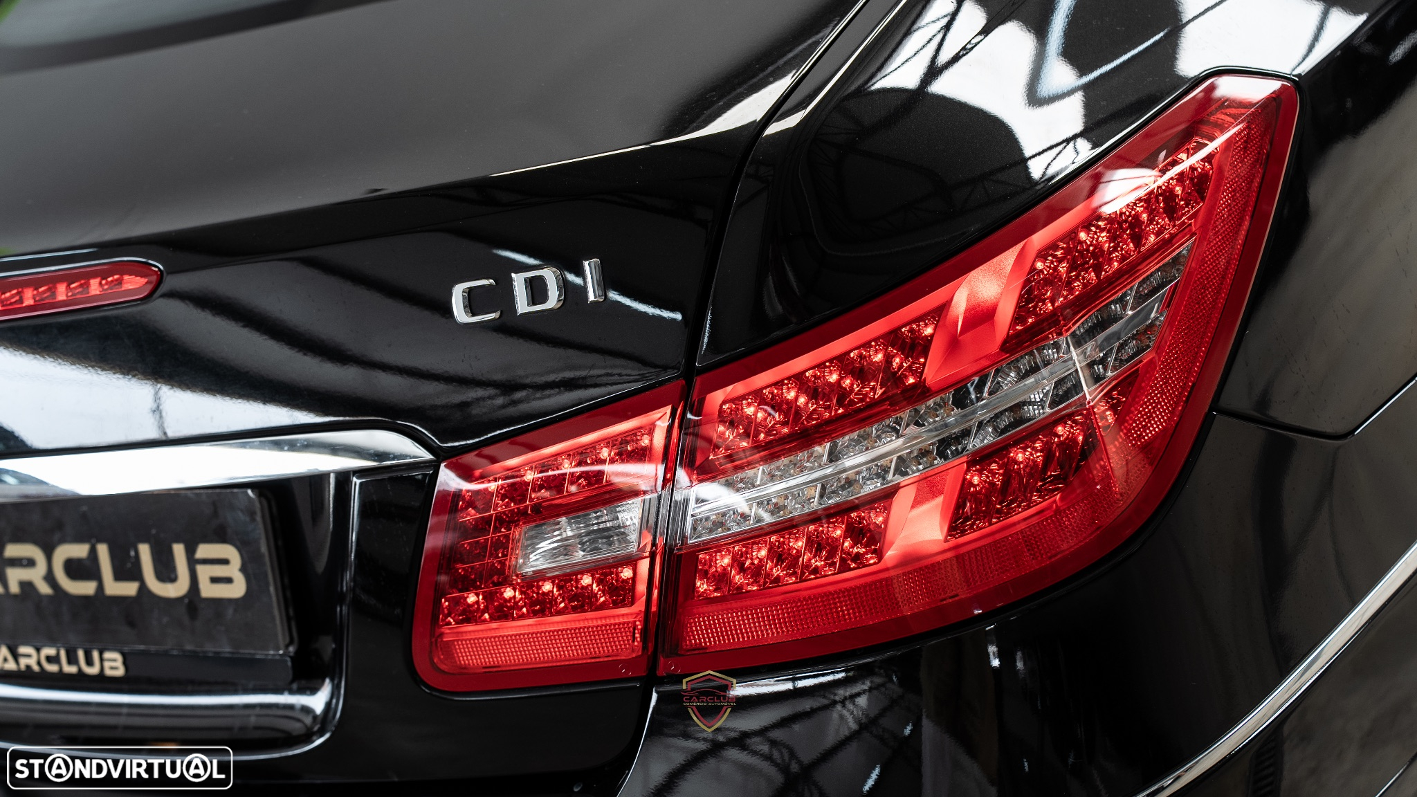 Mercedes-Benz E 220 CDi Avantgarde BlueEfficiency Auto - 15
