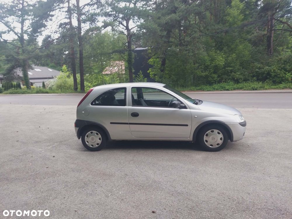 Opel Corsa - 4