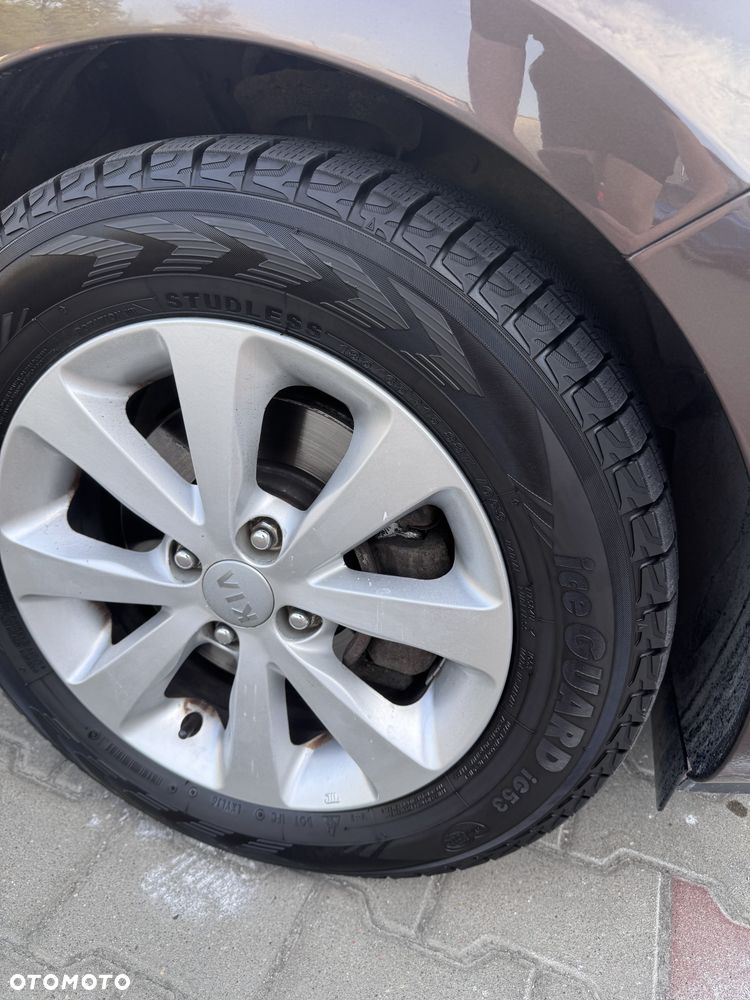 Kia Rio 1.4 Automatik Spirit - 10