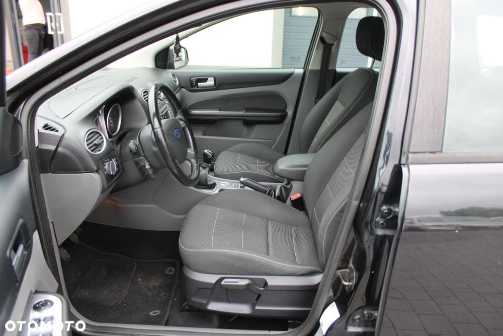 Ford Focus - 15