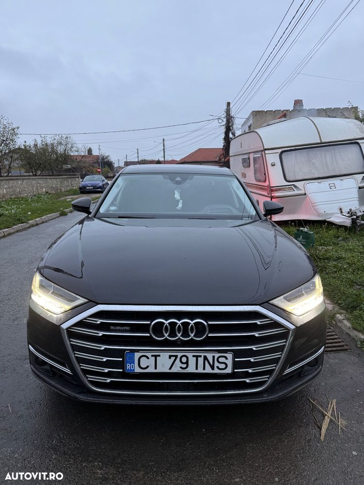 Audi A8 - 1