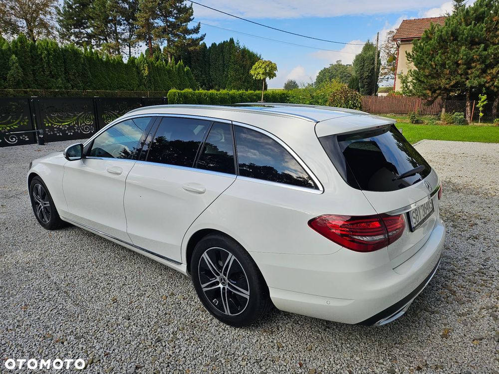 Mercedes-Benz Klasa C 200 d T 9G-TRONIC AMG Line - 4