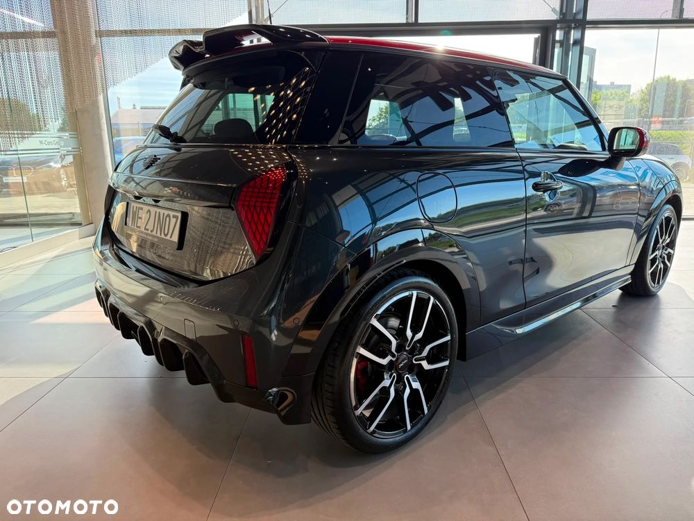MINI John Cooper Works - 10