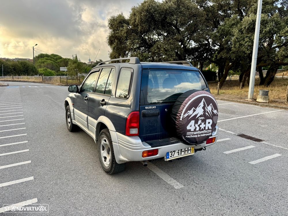 Suzuki Grand Vitara Metal Top 2.0 TDi - 3