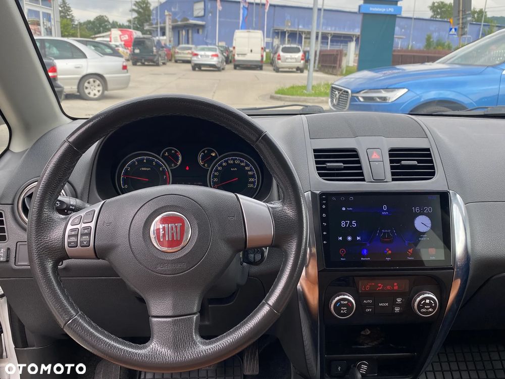 Fiat Sedici 1.6 16V 4x4 Dynamic - 9