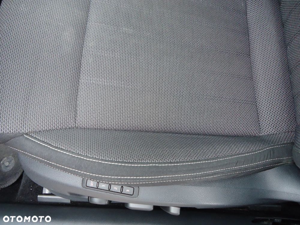 Skoda Superb 2.0 TDI DSG Ambition - 18