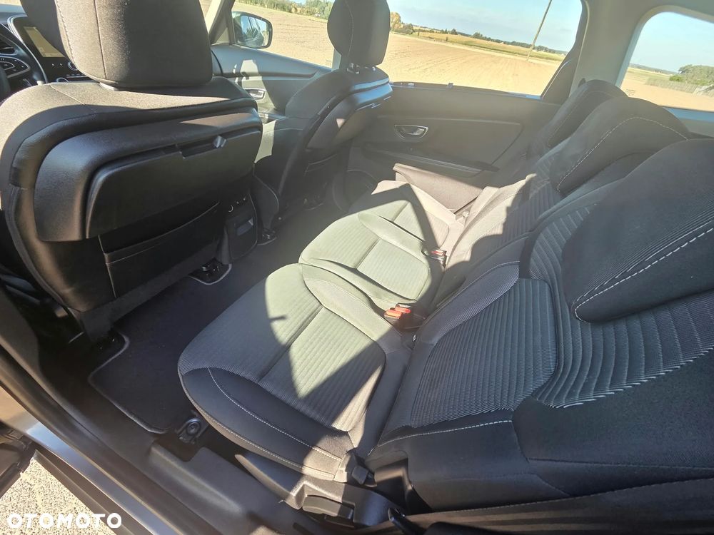 Renault Grand Scenic ENERGY dCi 110 INTENS - 22