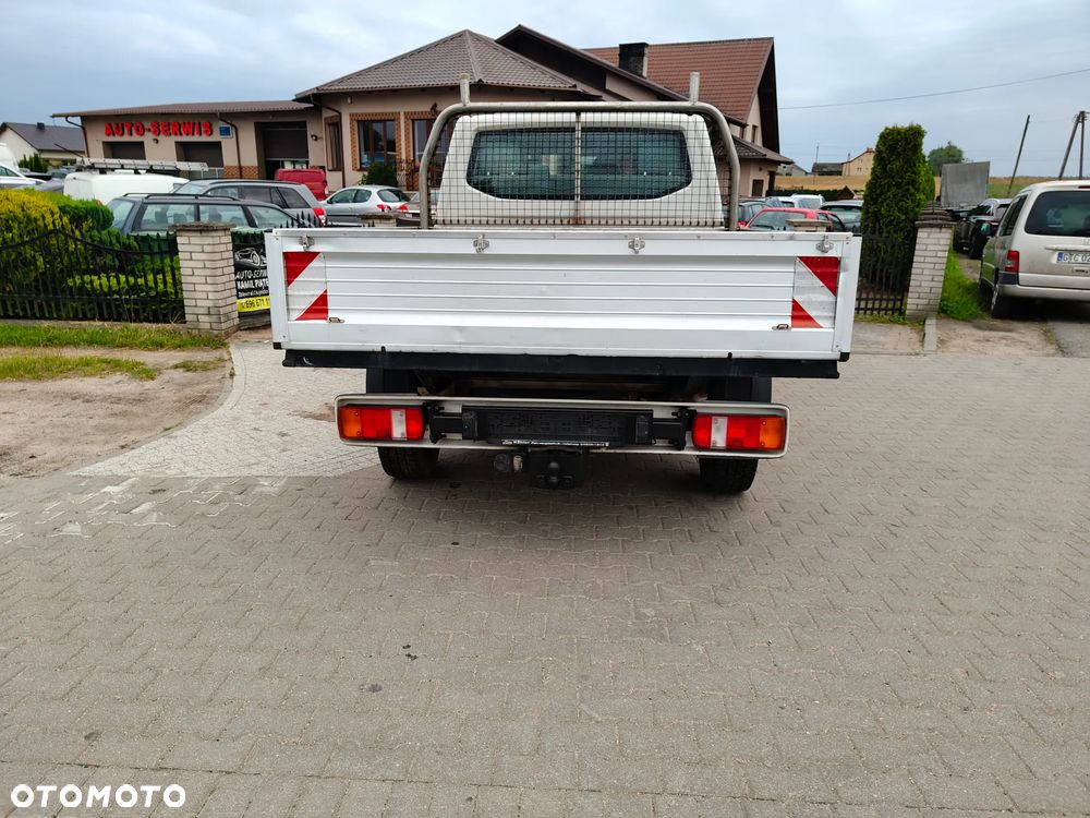 Volkswagen Transporter - 5