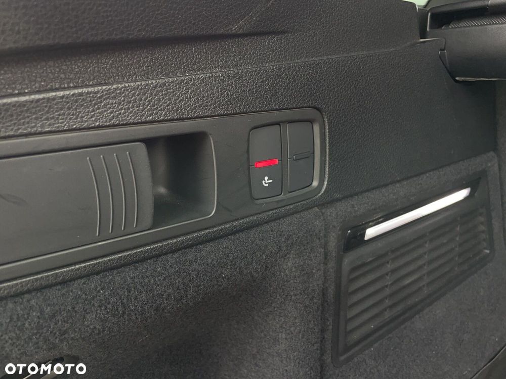 Audi Q5 Sportback 40 TDI mHEV Quattro S Line S tronic - 13