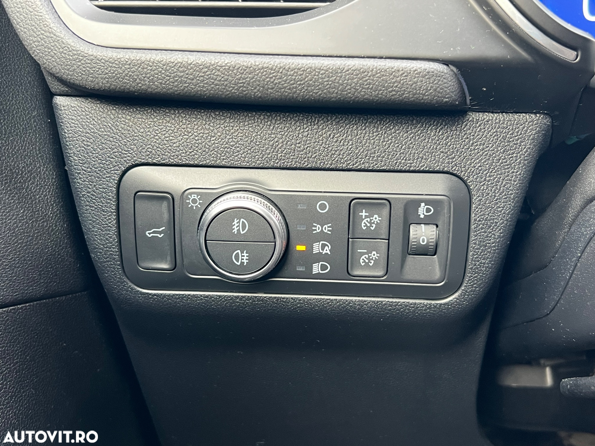 Ford Kuga 1.5 EcoBlue A8 FWD Titanium - 24