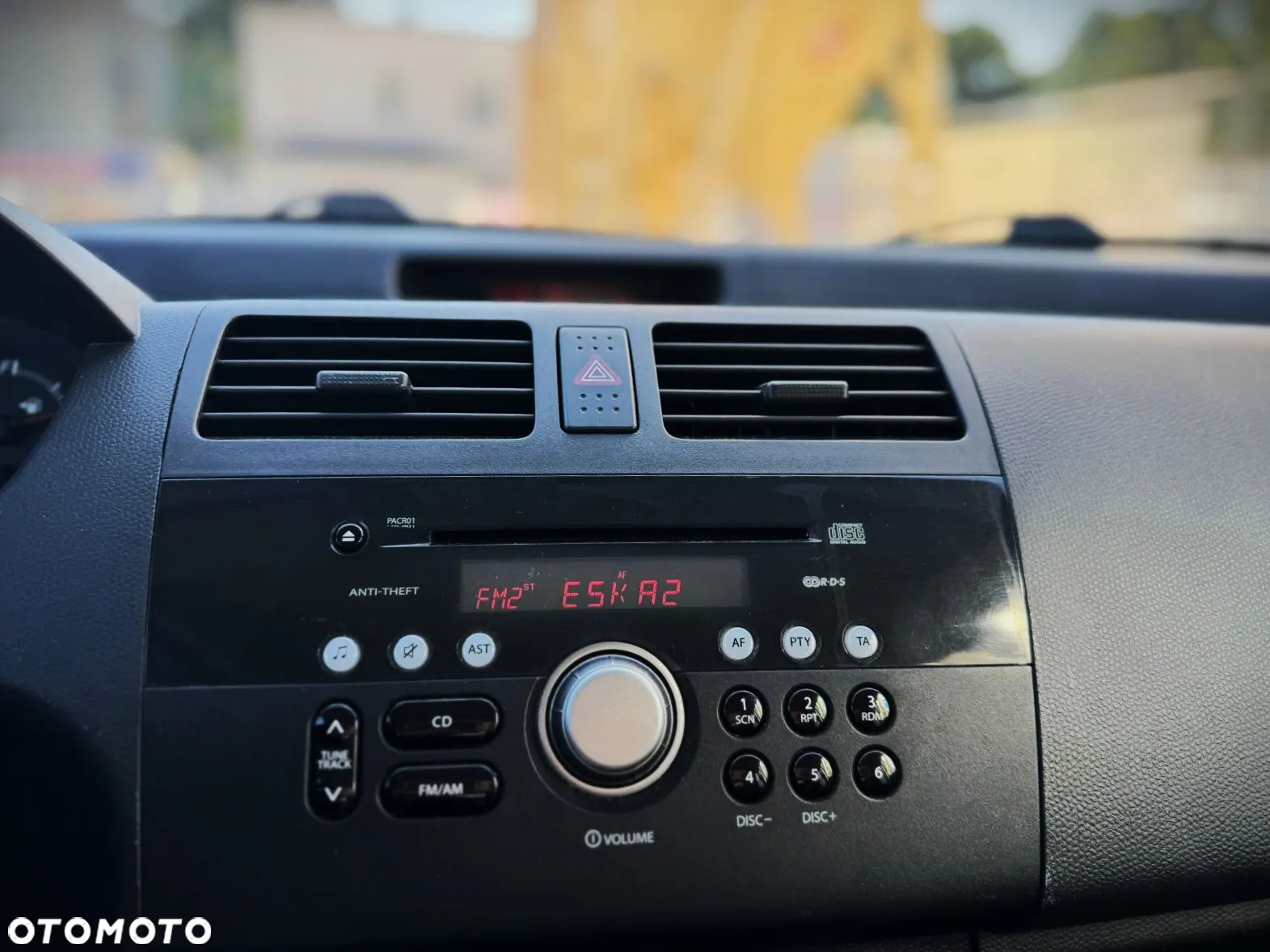 Suzuki Swift 1.3 A-M-T Comfort - 18