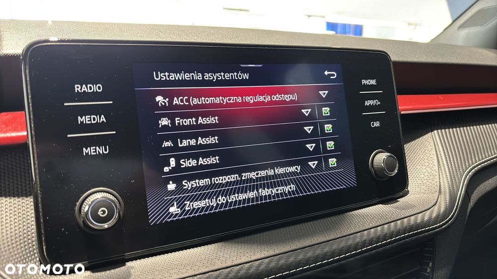 Skoda Fabia 1.5 TSI Monte Carlo DSG - 21