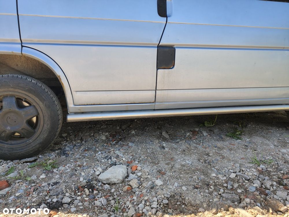 Volkswagen Transporter - 5