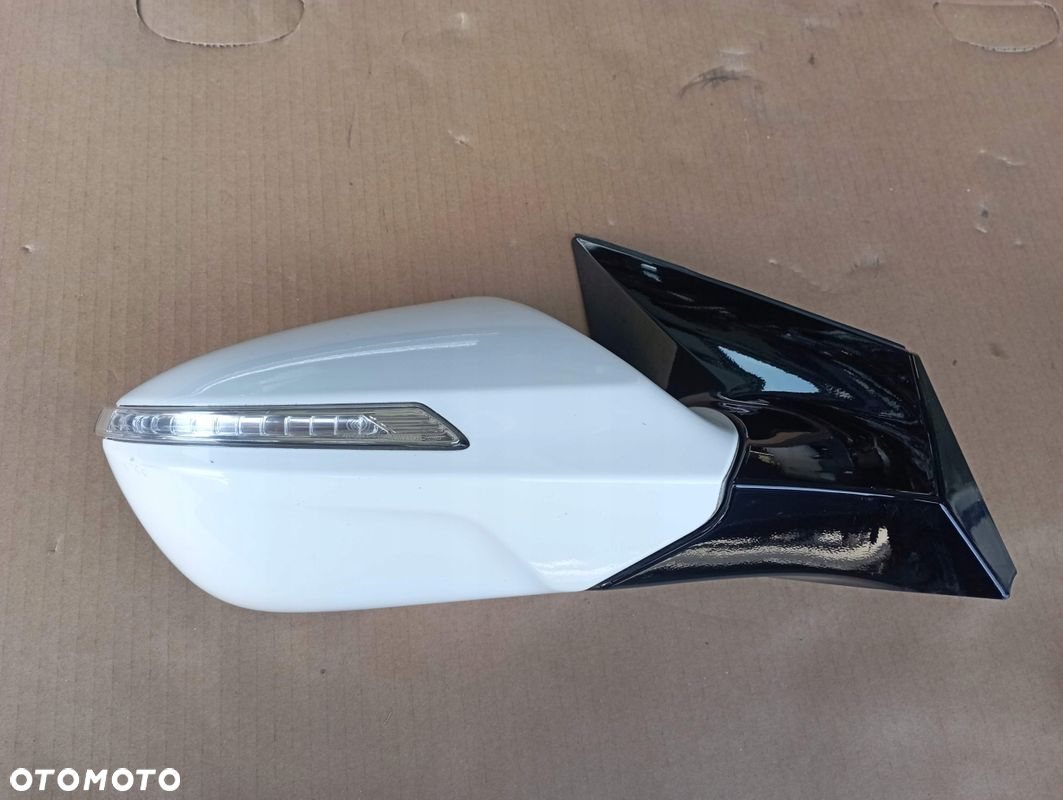 HYUNDAI I40 LIFT LUSTERKO PRAWE 8 PIN EUROPA - 3