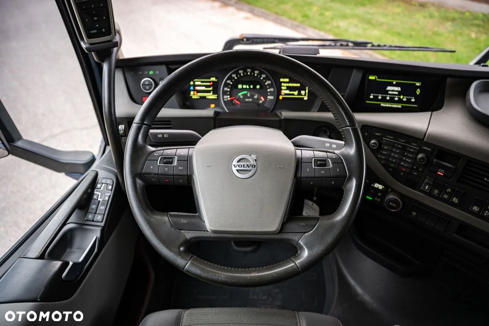 Volvo FH 460 GLOBETROTTER XL - 21