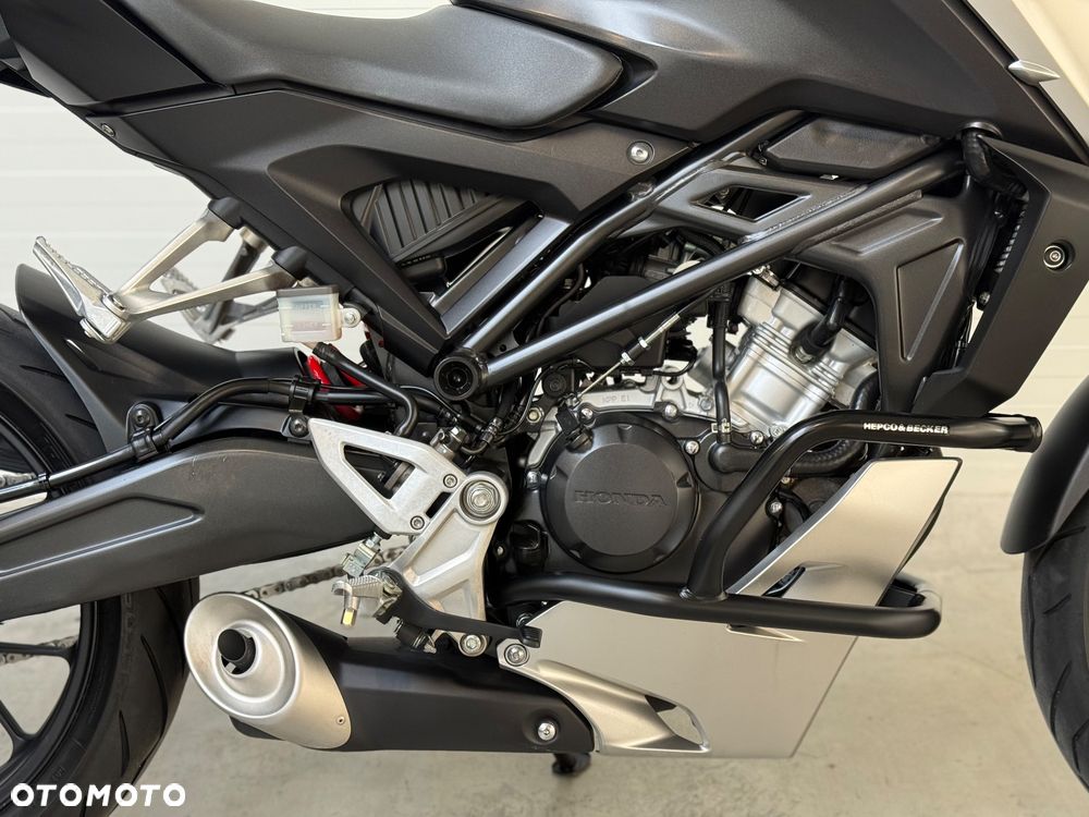 Honda CB - 13