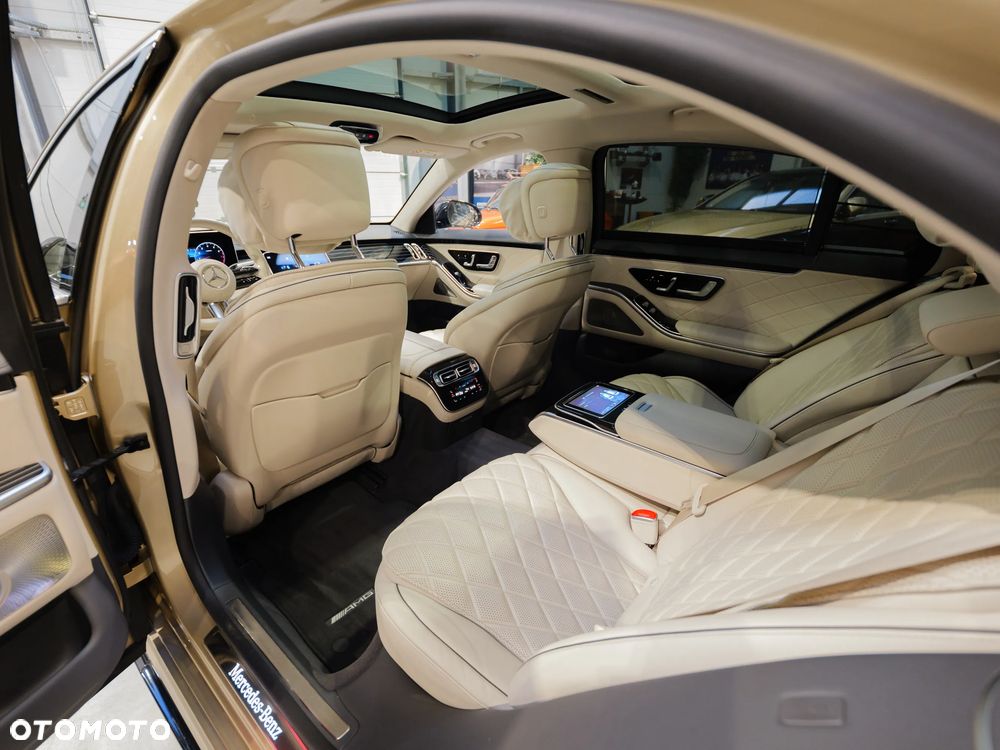 Mercedes-Benz Klasa S 500 4-Matic L 9G-TRONIC - 17