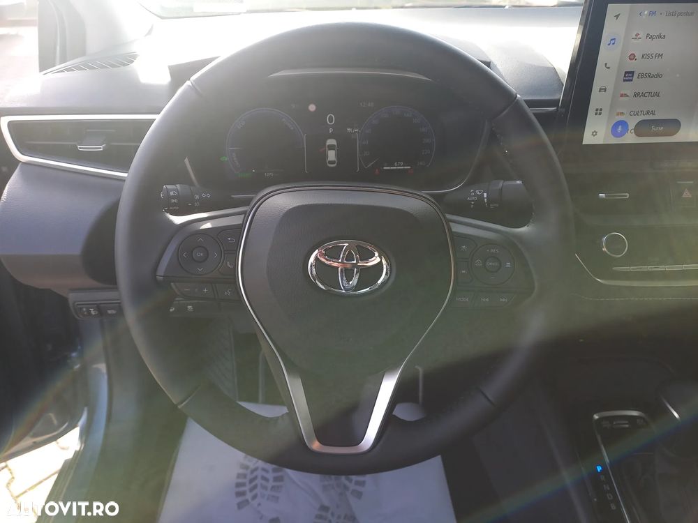 Toyota Corolla Sedan 1.8 HSD Business - 20