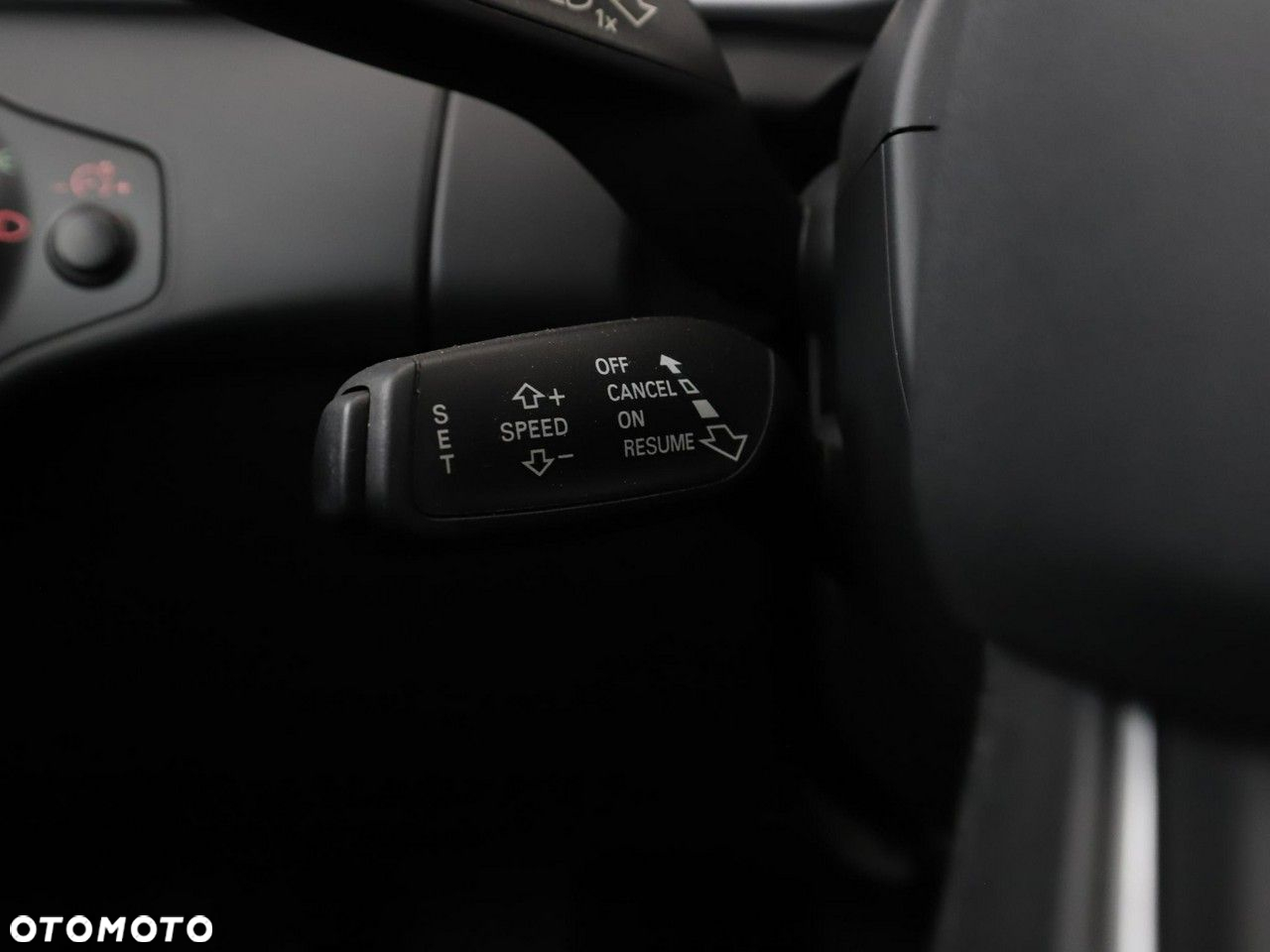 Audi A4 Avant 2.0 TDI DPF clean diesel multitronic Ambiente - 30