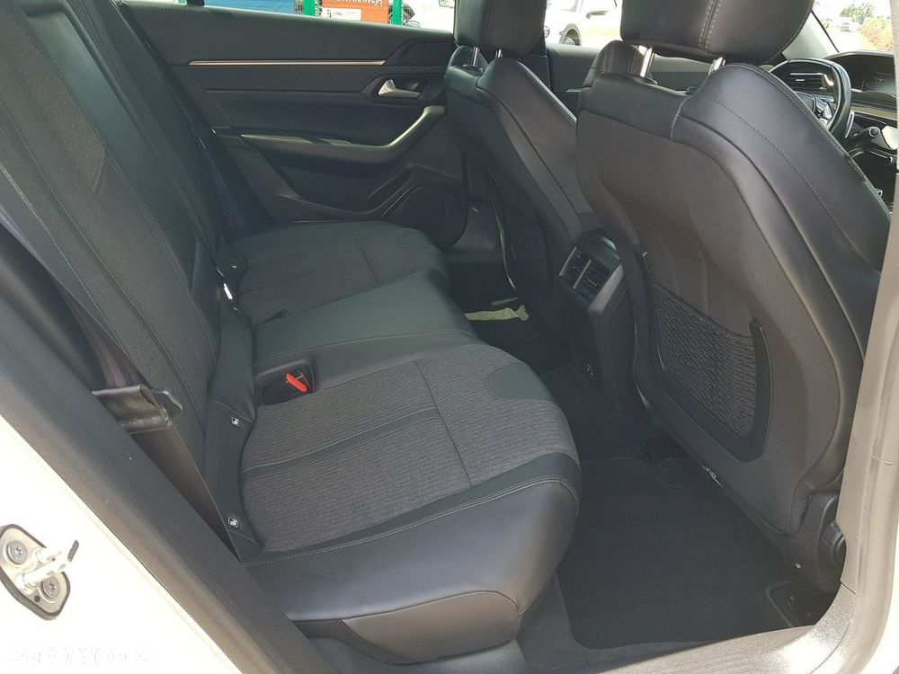 Peugeot 508 BlueHDi 130 EAT8 Allure - 16