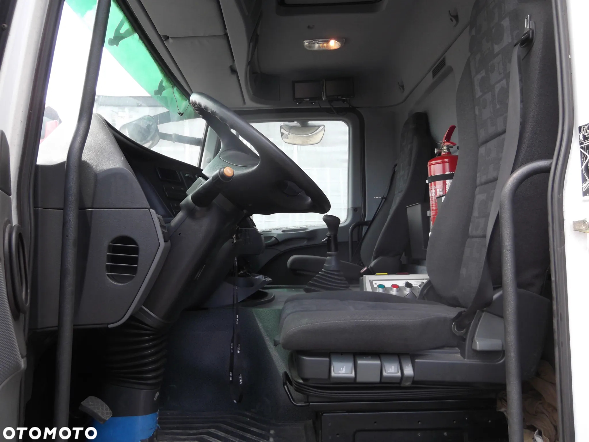 Mercedes-Benz Actros 6x4 - 4