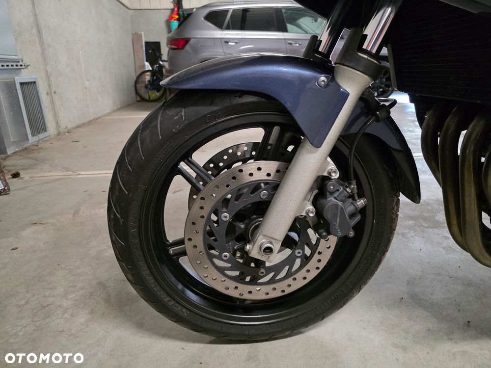 Honda CBF - 8