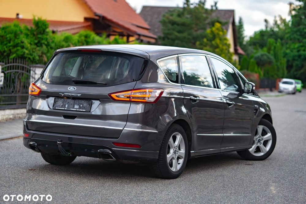 Ford S-Max 2.0 TDCi Bi-Turbo Vignale PowerShift - 18