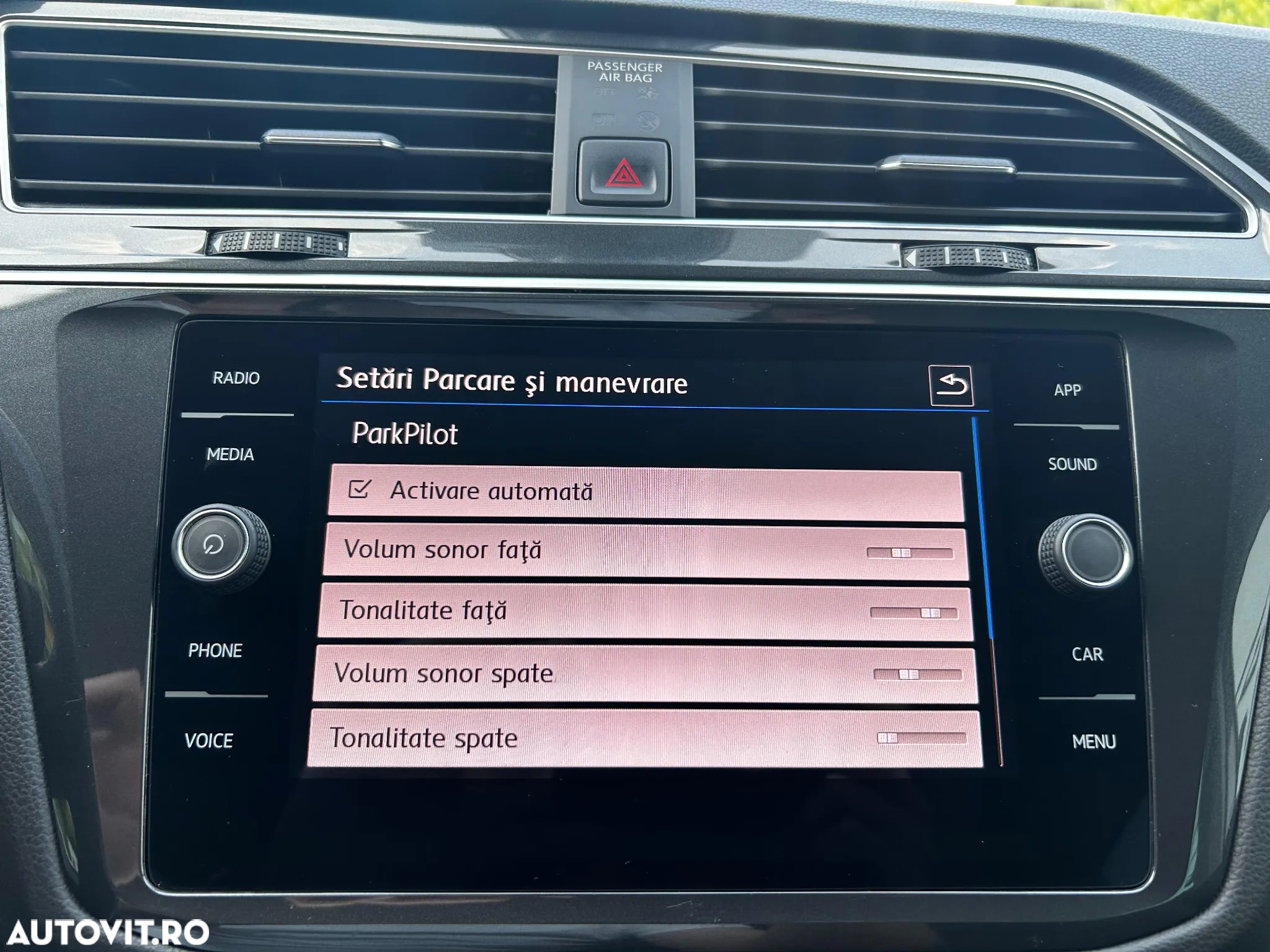 Volkswagen Tiguan 2.0 TDI DPF DSG Comfortline - 23