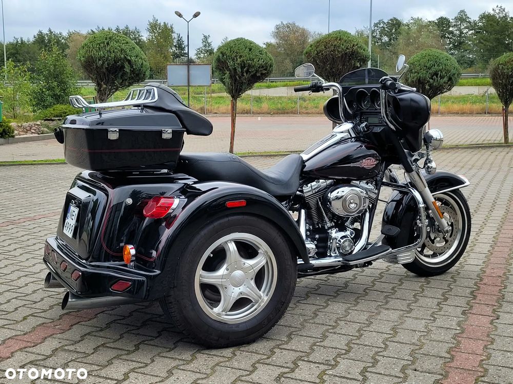Harley-Davidson FLHT Electra Glide Standard - 15