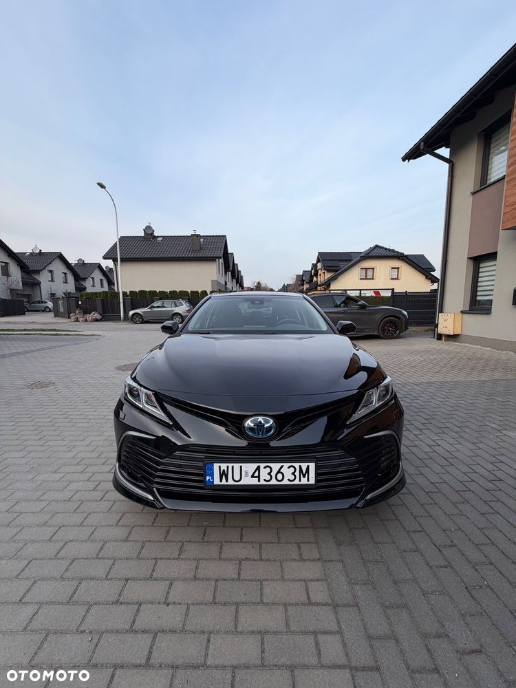 Toyota Camry 2.5 Hybrid Comfort CVT - 2