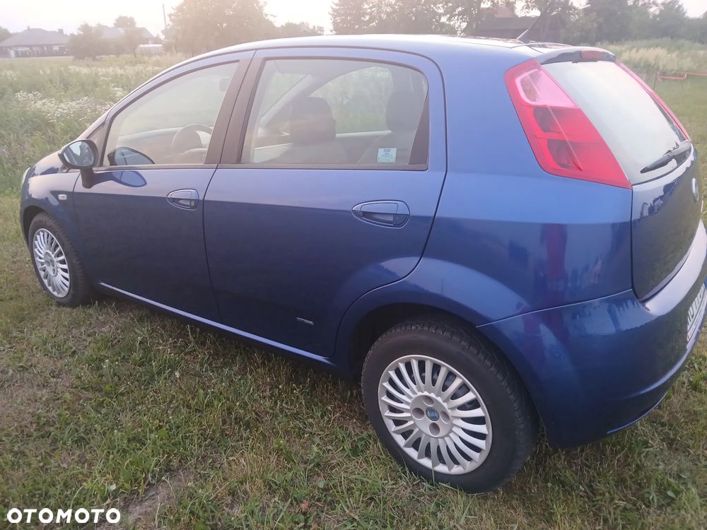 Fiat Punto - 12