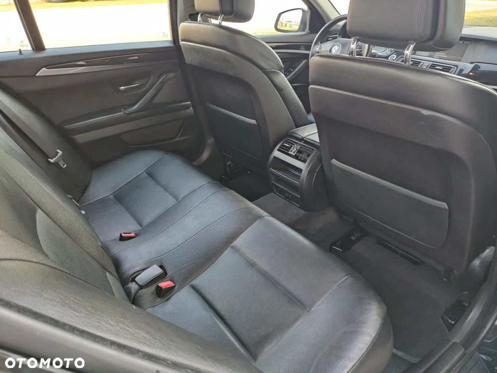 BMW Seria 5 520d Modern Line - 20