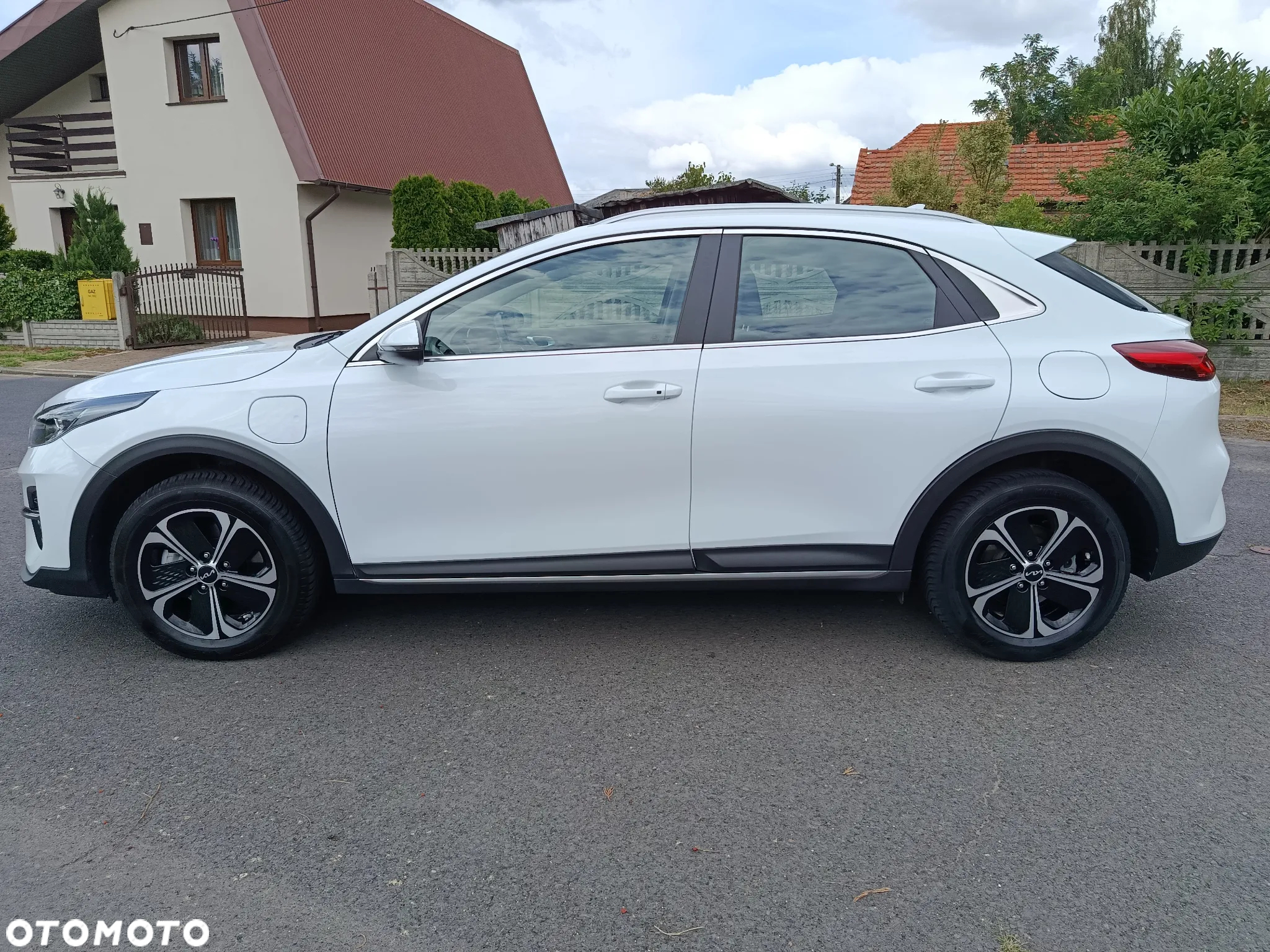Kia XCeed 1.6 GDI DCT6 OPF Plug-in-Hybrid PLATINUM - 2