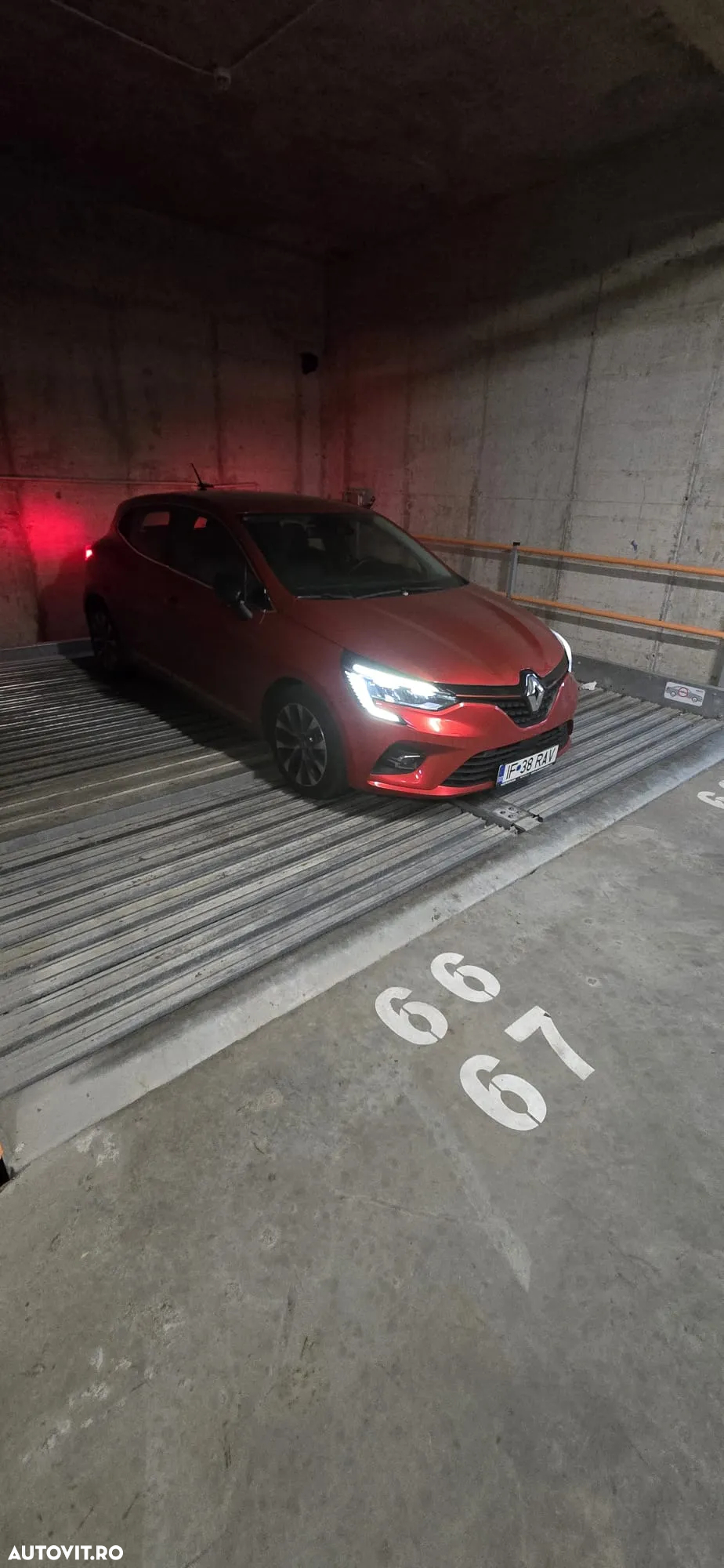 Renault Clio V TCe Intens - 2