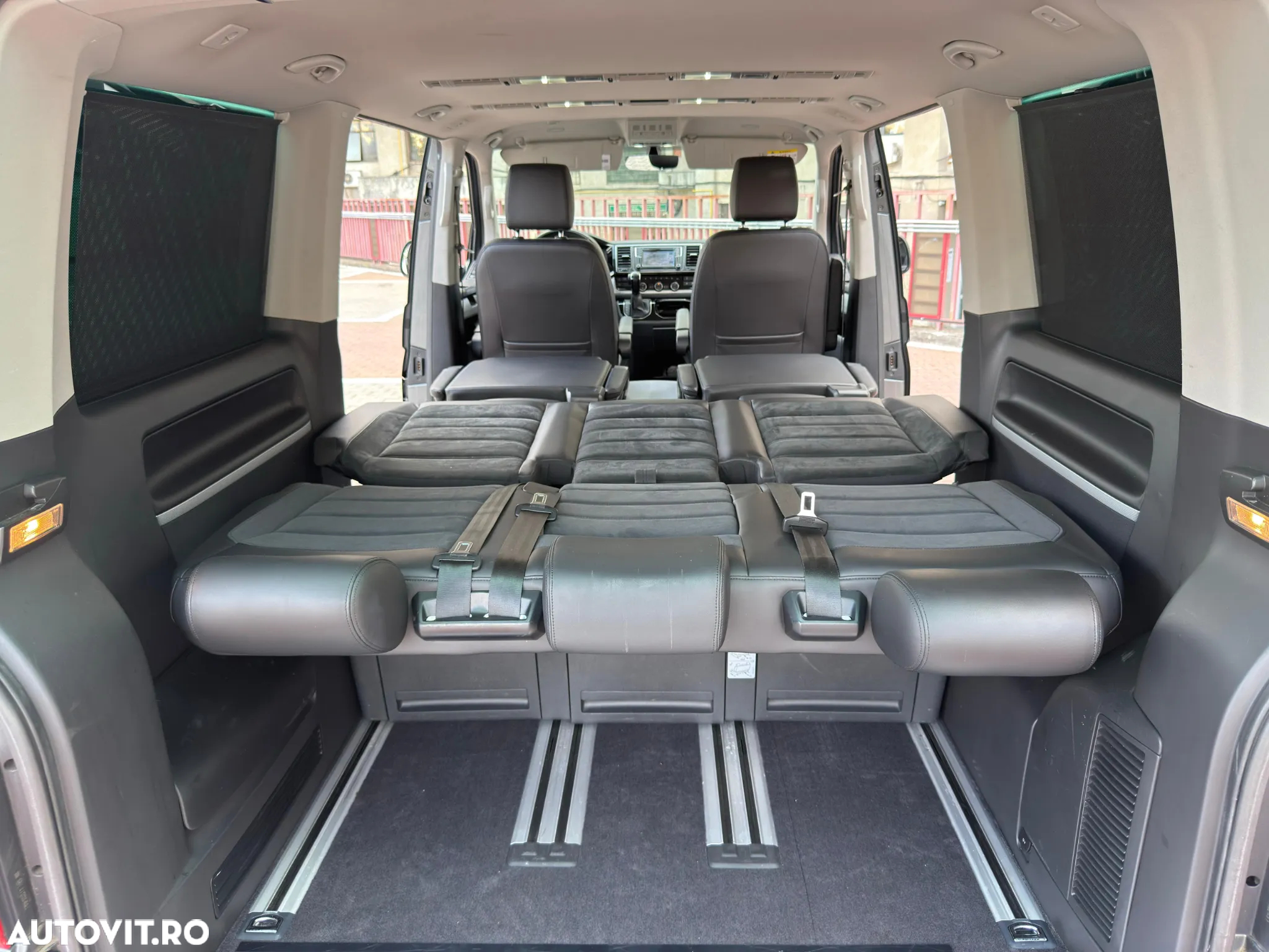 Volkswagen Multivan - 6