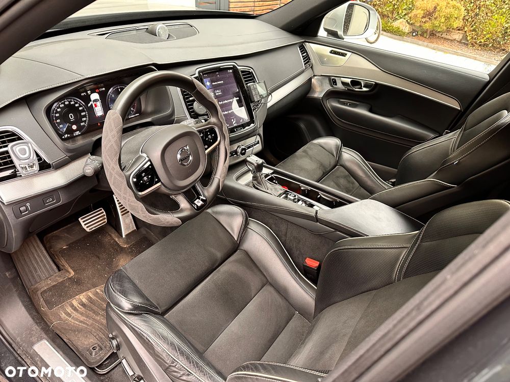Volvo XC 90 D5 AWD R-Design - 3