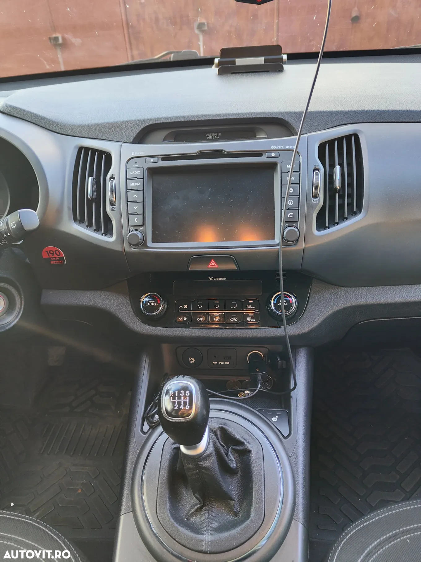 Kia Sportage 1.6 GSL MT 4x2 PREMIUM - 12