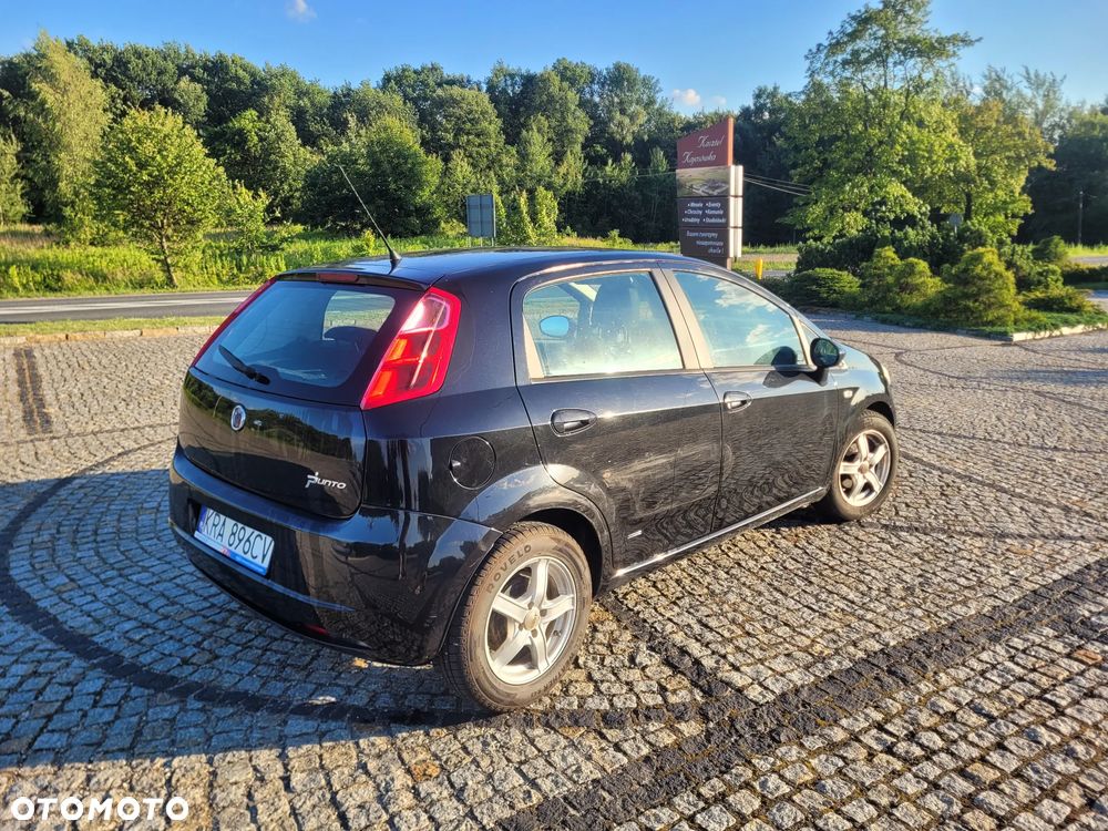 Fiat Punto 1.4 16V Emotion - 5