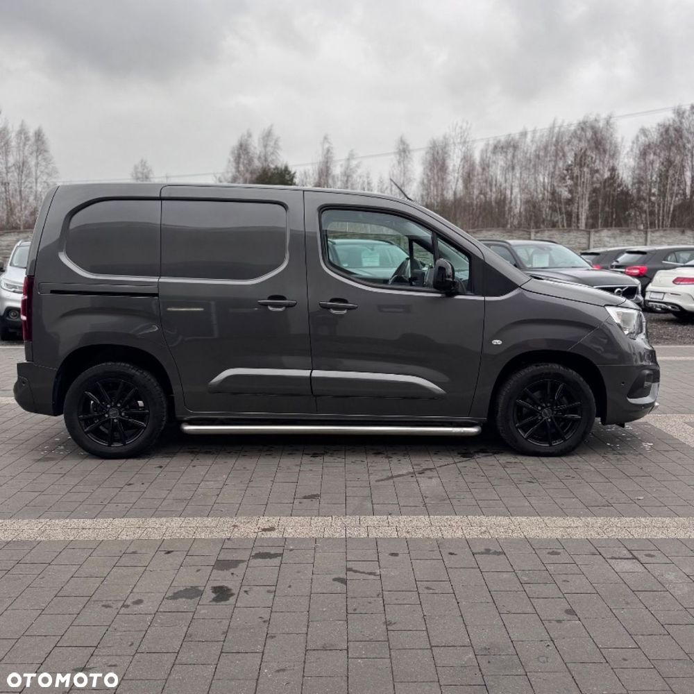 Opel Combo - 11