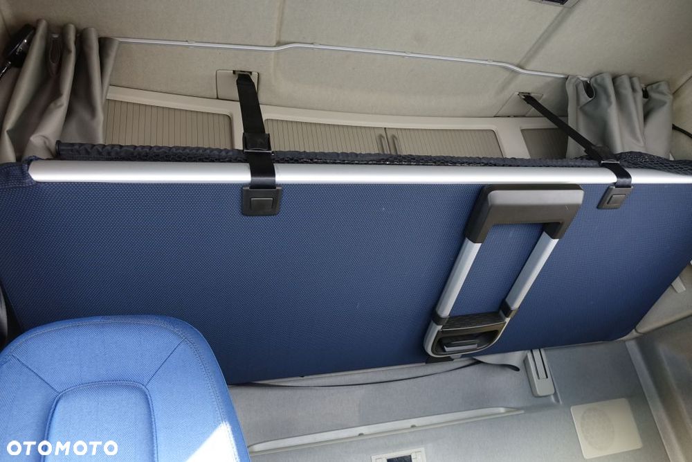 Volvo FH 500 GLOBETROTTER / I-SAVE / STANDARD / AUTOMAT / EURO 6 / KLIMATYZACJA POSTOJOWA / LODÓWKA / LED / NAVI / 2 ZBIORNIKI - 25