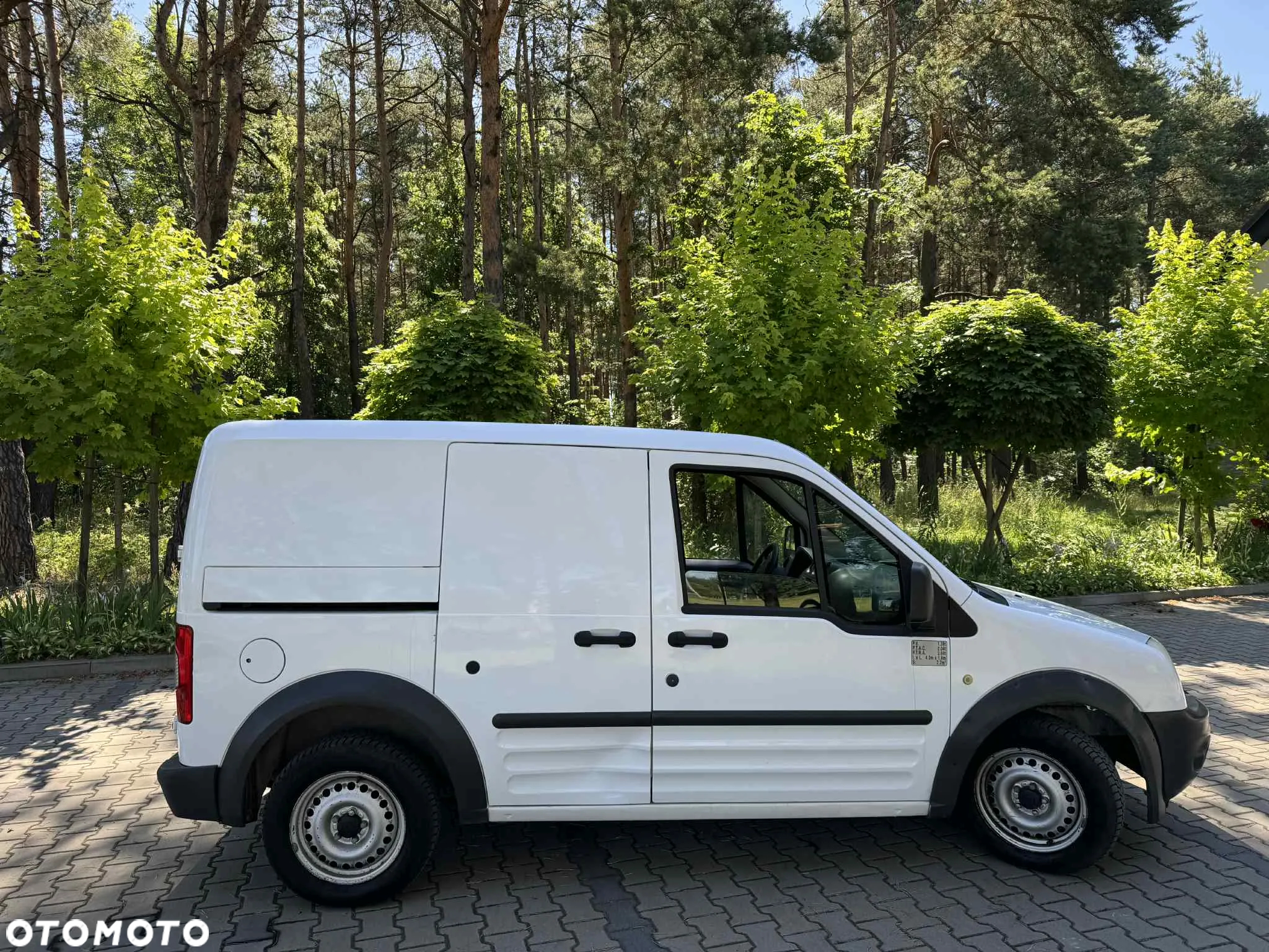 Ford Transit Connect 220 SWB Van - 4