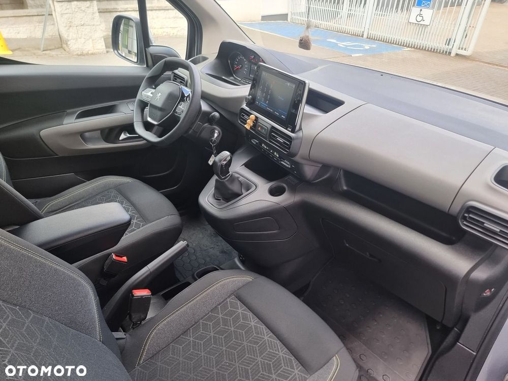 Peugeot Rifter 1.5 BlueHDI Active S&S - 17