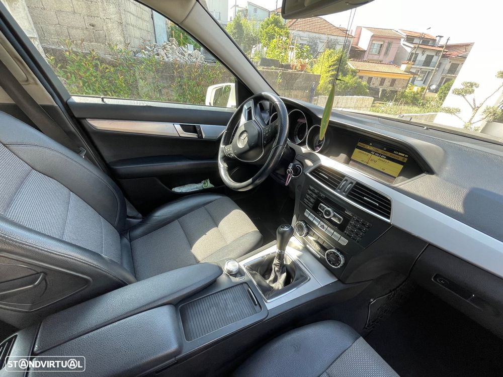 Mercedes-Benz C 220 CDi Avantgarde - 16