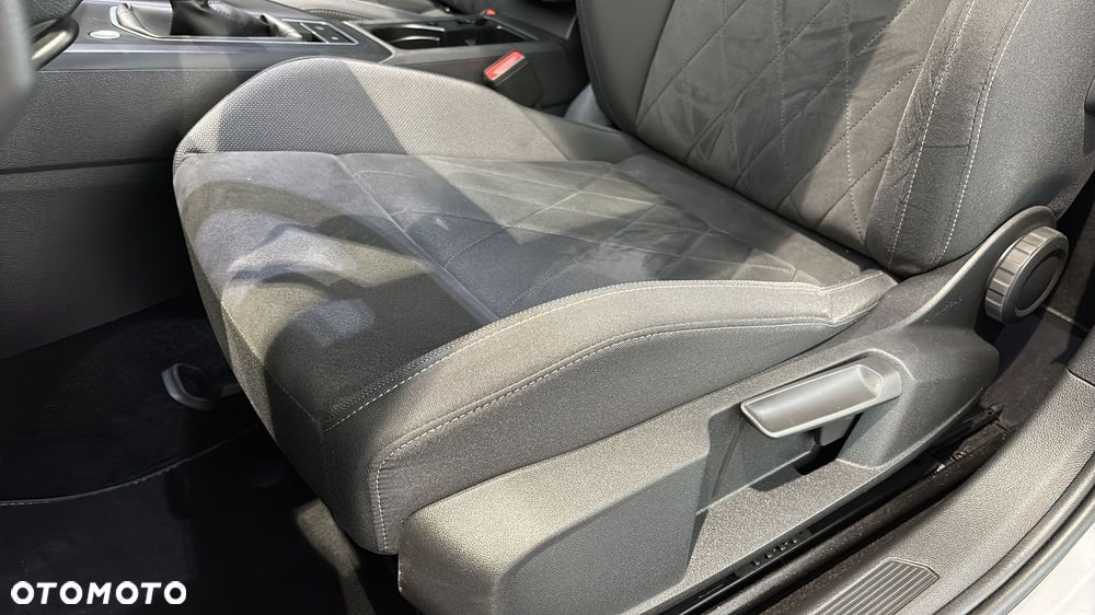 Volkswagen Golf 2.0 TDI Life - 13