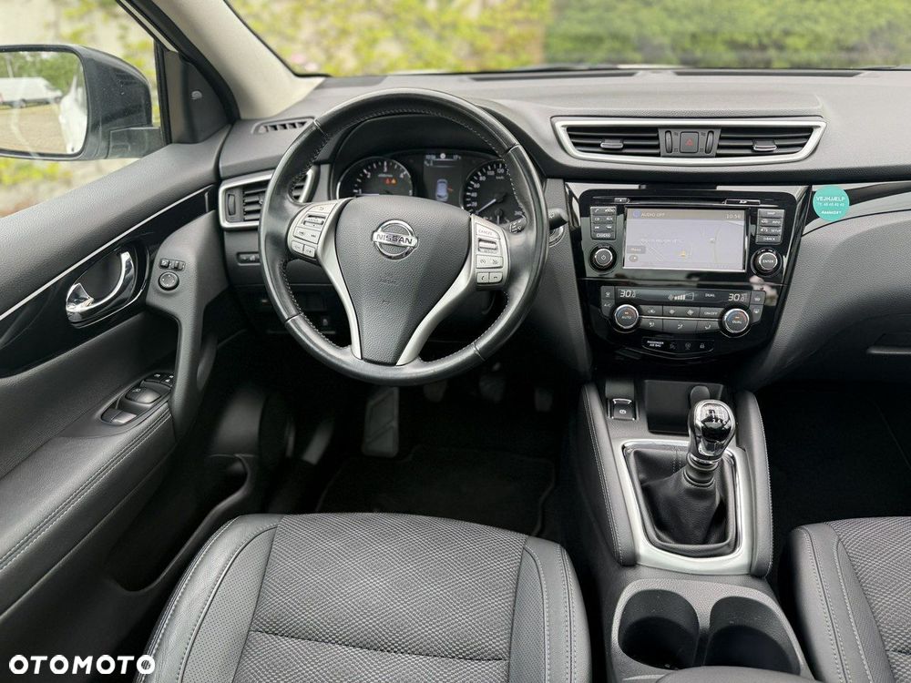 Nissan Qashqai 1.5 dCi Tekna - 17