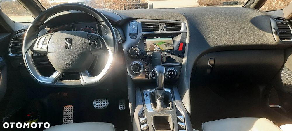 DS Automobiles DS 5 - 9