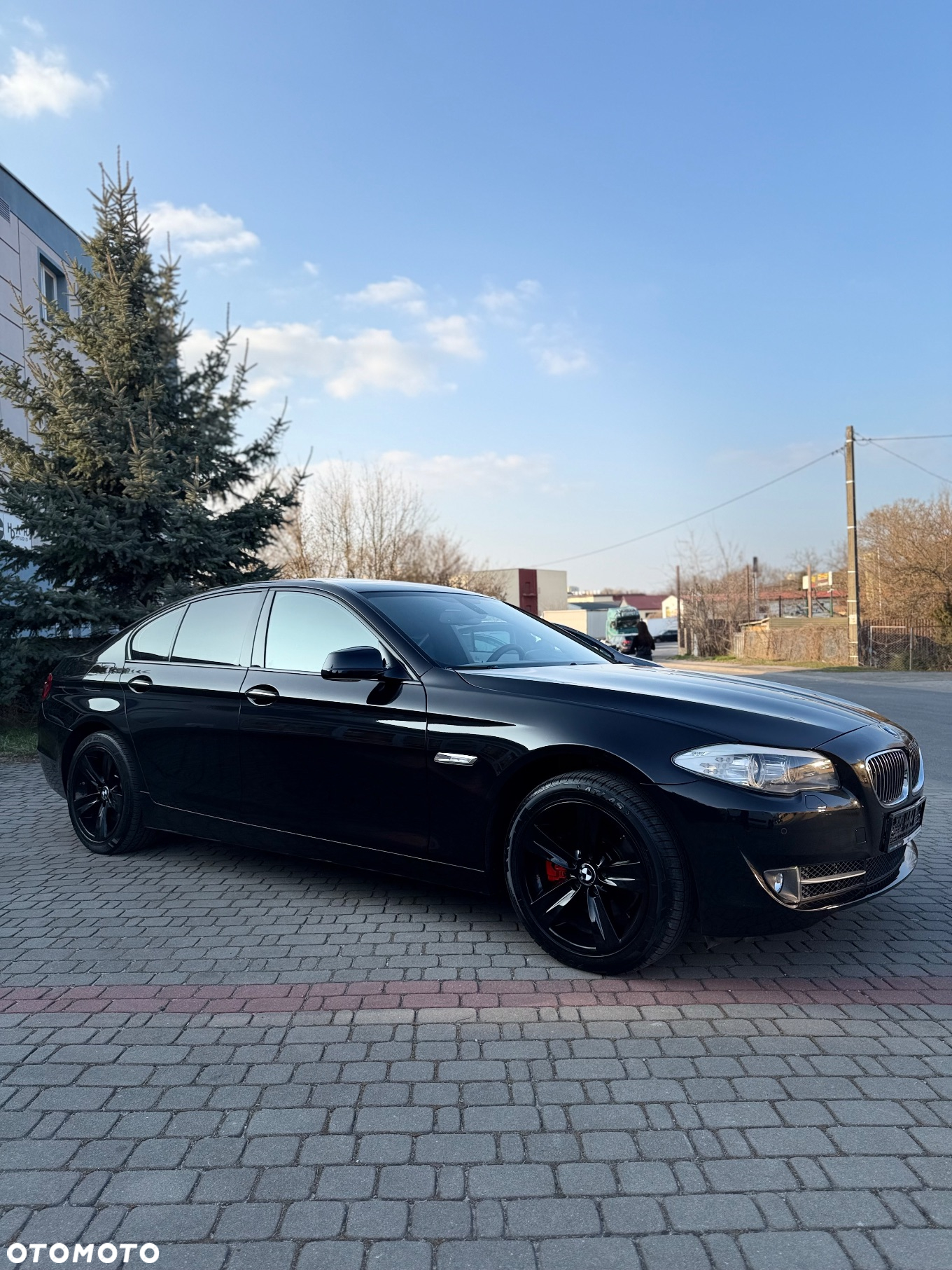BMW Seria 5 528i Sport-Aut - 3